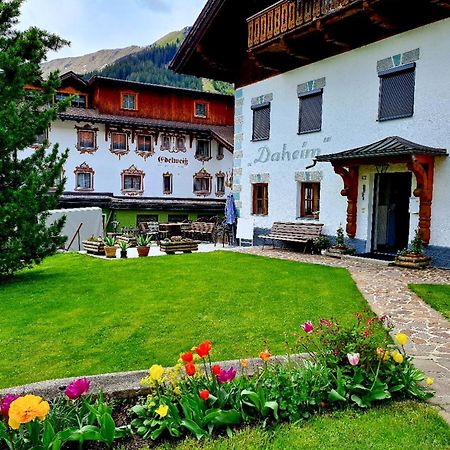 Haus Daheim Panzió Berwang Kültér fotó